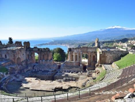 Taormina, estate a rischio: “Senza stranieri perderemo l’85% del turismo”