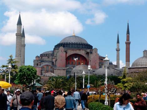 Turkish Airlines svela la top ten delle mete preferite dagli italiani per le feste