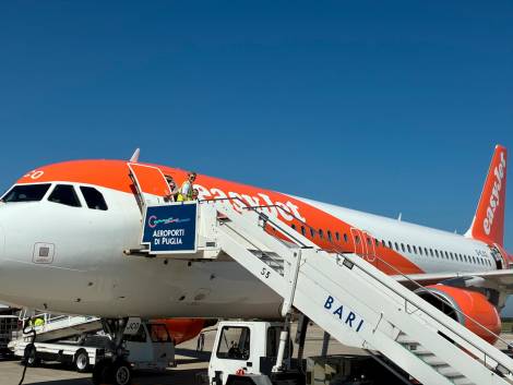 easyJet estende i voli da Bari su Londra e Nizza all’inverno