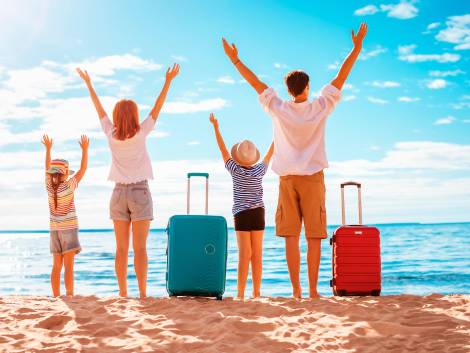 Il decalogo dei pediatri italiani per le vacanze coi bambini