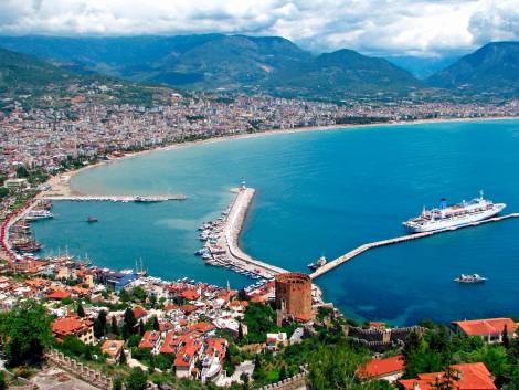 Una scalatada 64 mln ti turisti