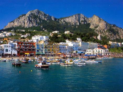 Capri: il Comune vara le nuove regole contro l’overtourism
