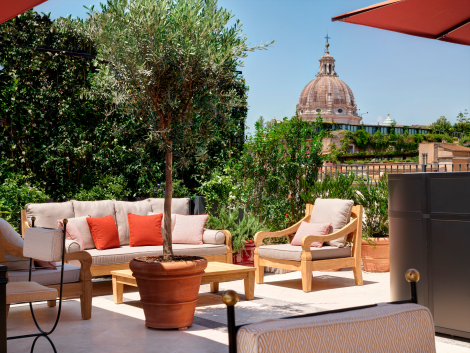 Starhotels: l’Hotel d’Inghilterra conclude il restyling