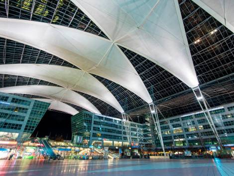 Monaco: riapertol’aeroporto chiusoper droni ieri sera