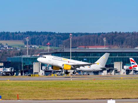 Vueling potenzia i voli su Santiago e Tenerife Nord