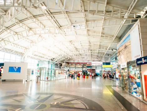 Aeroporto di Cagliari, attesi 220mila passeggeri nella settimana di Ferragosto