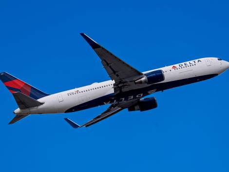 Delta: a Olbiaatterrato il voloda New York