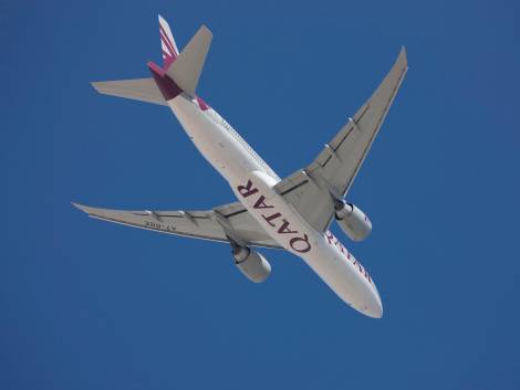 Qatar non lascia la presa sull’Europa: la via di Aeroitalia