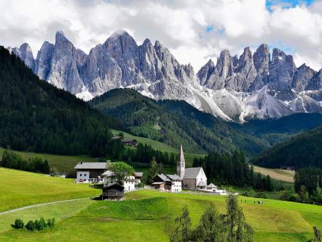 Un ticket anche per le Dolomiti: la provocazione di Messner