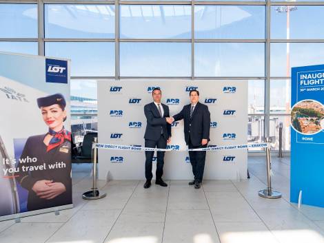 Lot apre il nuovo diretto Roma-Cracovia