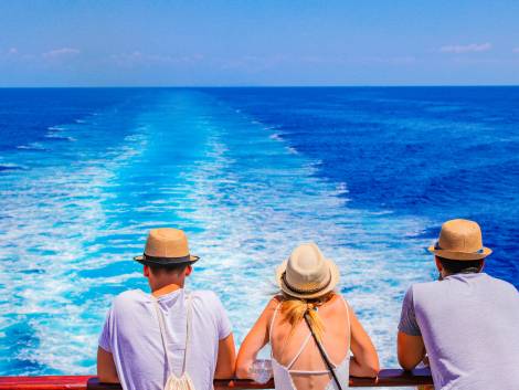 Turismo via mare, l’Italia supera 100 milioni di passeggeri e accelera sulle crociere