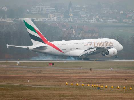 Emirates punta ancora sugli A380: in servizio fino al 2040