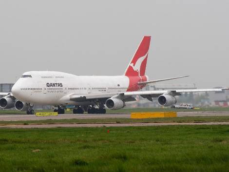 Qantas: Fuel garantito fino a maggio inoltrato