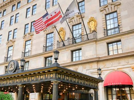 St. Regis arrivaa 60 hotel,new entry cinese