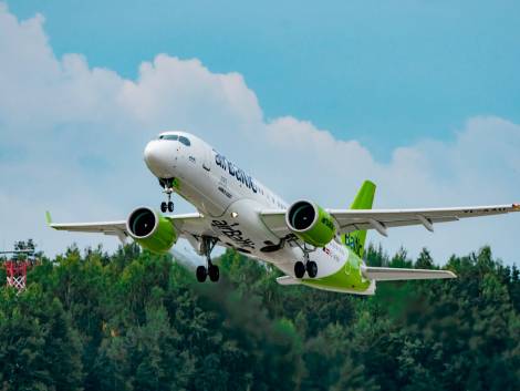 Lufthansa-airBaltic: via libera all’acquisizione del 10% del vettore lettone