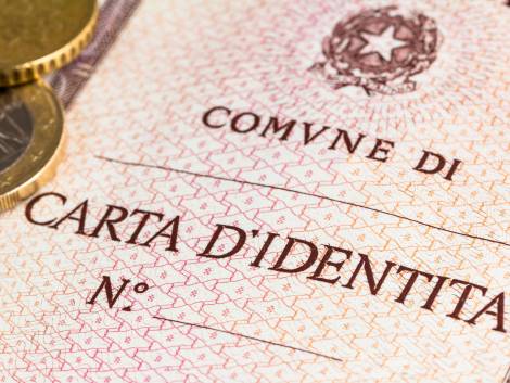 Carta d’identità cartacea,da oggi non è piùvalida per l’espatrio