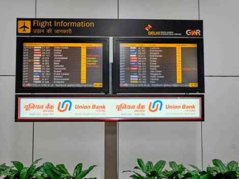 India: trecento voli sospesi all’aeroporto di Delhi