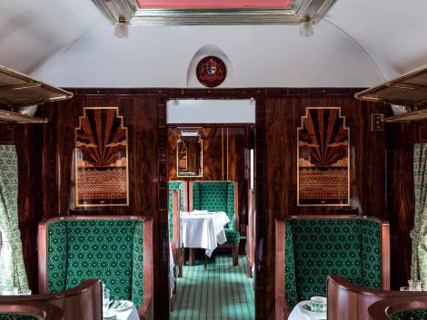 Una delle carrozze del British Pullman, a Belmond Train