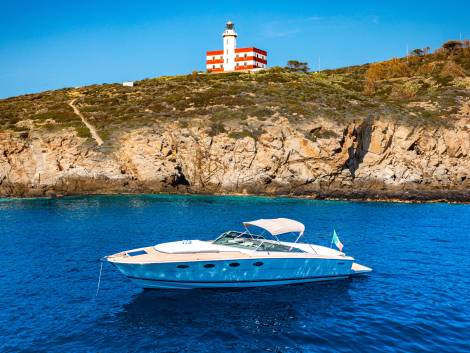 Faro Capel Rosso e l’esperienza su misura in yacht