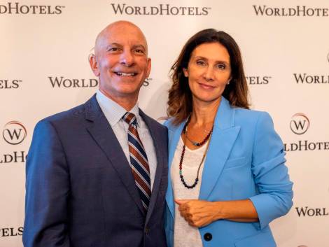 Ron Pohl, presidente di WorldHotels, con Sara Digiesi, ceo di BWH Hotels Italy &amp; South-East Europe