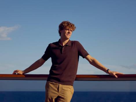 Explora Journeys lancia il programma wellness ‘In Balance’ con Jannik Sinner