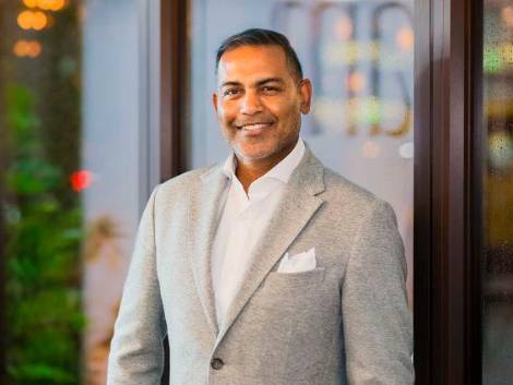 Deepak Booneady, Group chief executive officer di Sun Siyam Group