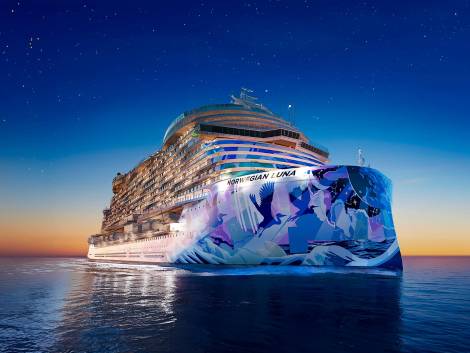 Design e lussosul mare, debuttaNorwegian Luna