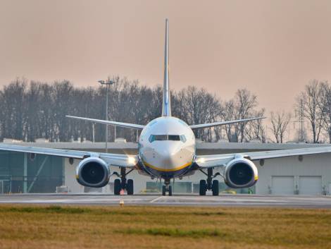 Ryanair: 42 rotte per la summer negli aeroporti della Calabria