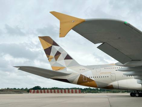 Etihad Airways e DCT Abu Dhabi: assicurazione sanitaria gratuita per chi arriva dall’estero