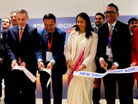 Air India tornaa Roma: al viail non-stop da Delhi