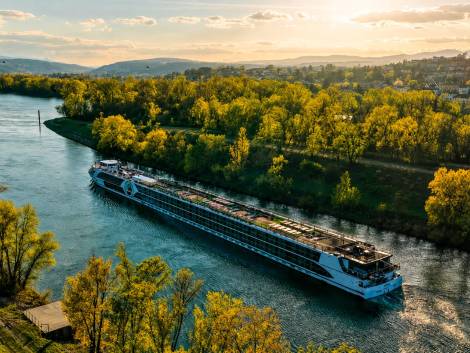 Varata nel 2028, la Harmonie navigherà sul fiume Rodano in Francia. CourtesyTauck