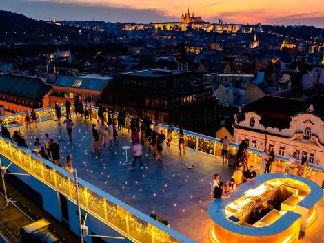 Shark Park Hall, restaurant&amp;bar