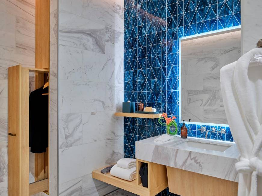 Delta apre la prima Delta One Lounge al JFK di New York. La gallery