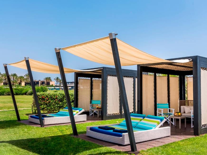 La spiaggia firmataMissoni al RoccoForte Verdura Resort