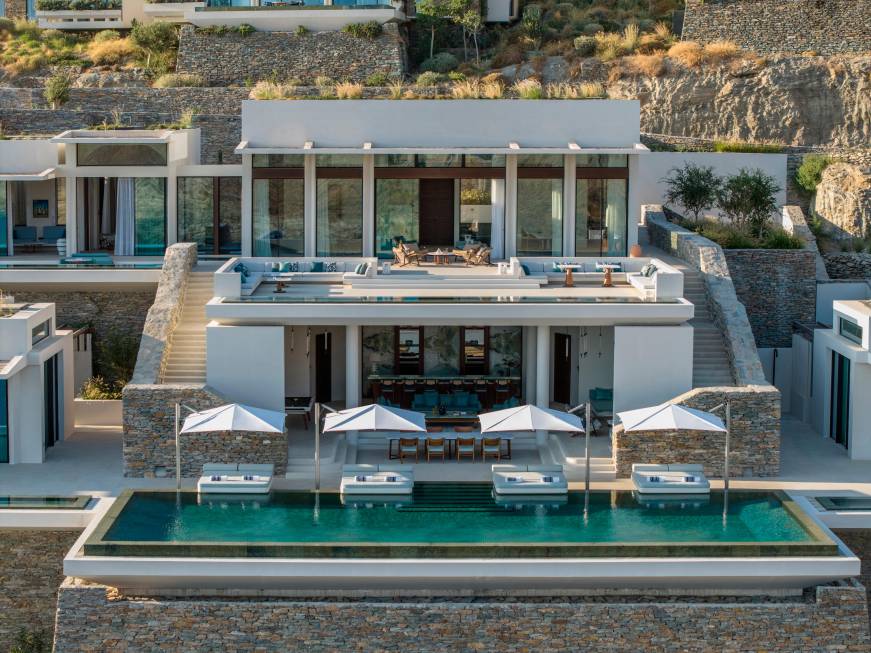 Le nuove Grand Seafront Villas per l’estate di One&amp;Only Kéa Island