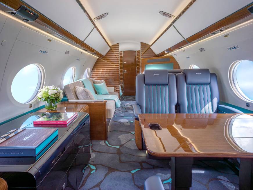 Debutta Riva Volare,il designer del maresugli aerei Flexjet
