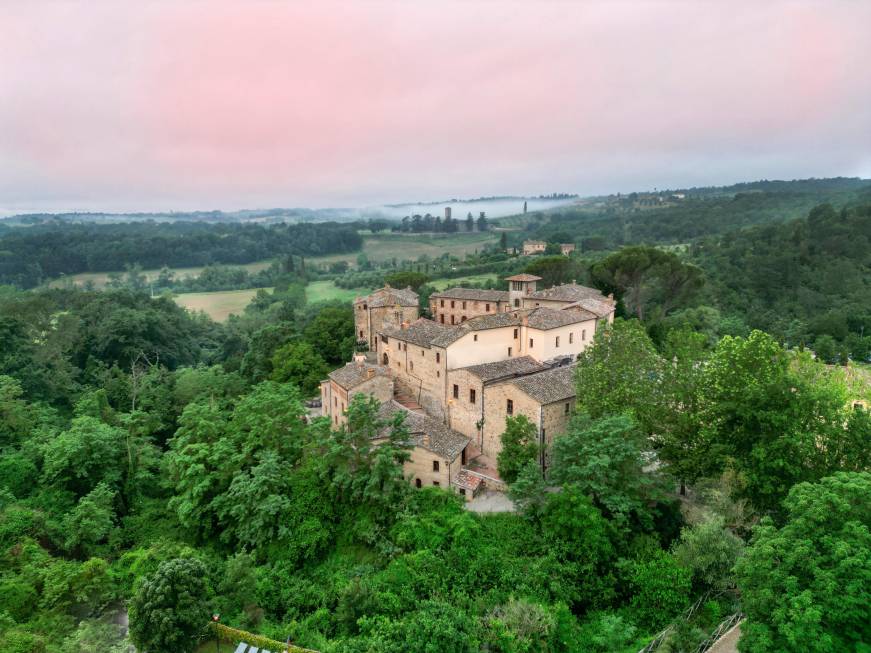Castel Monastero riapre fra cucina gourmet e wellbeing