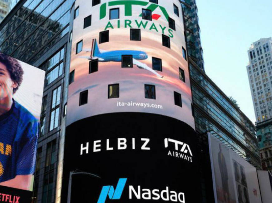 Ita Airways, partnership con Helbiz. E il Nasdaq saluta l'accordo sullo schermo di Times Square