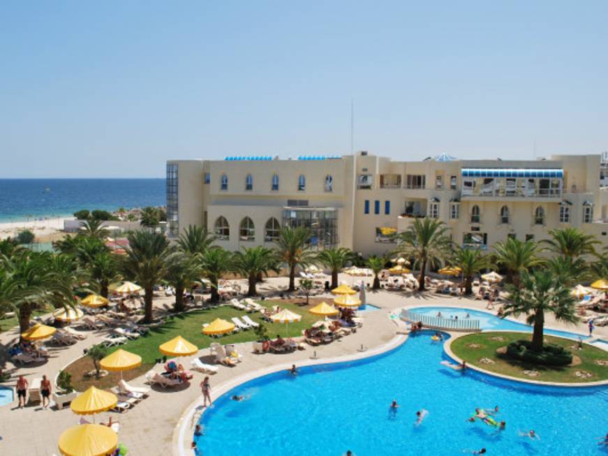 Tunisia due anni dopo, riapre l’albergo di Sousse