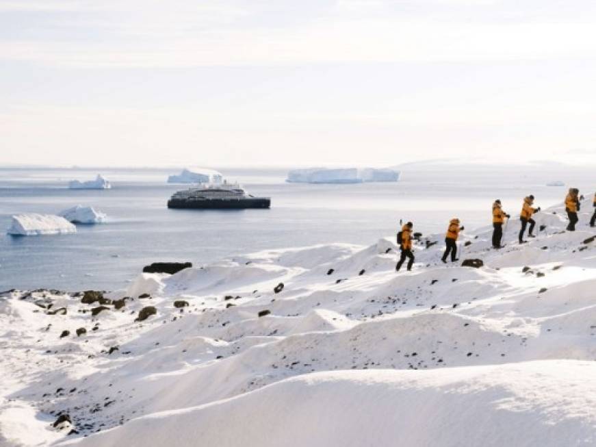 Rotta polare:le crociere up level guardano ad Artide e Antartide