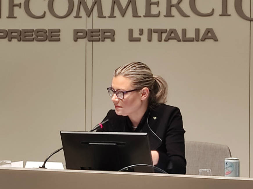 Questione rimborsi biglietti Alitalia: Fiavet chiede chiarimenti