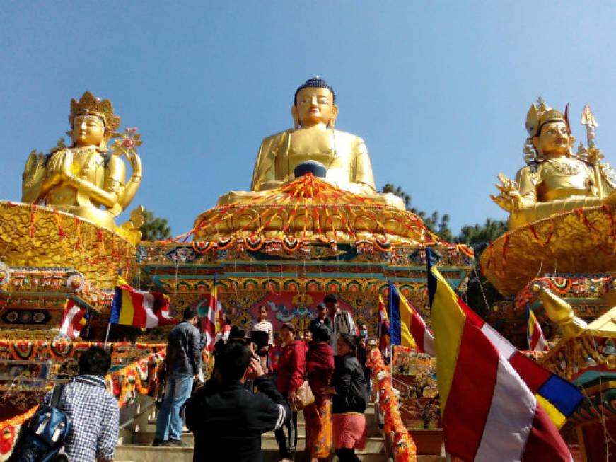 Il Nepal pronto a ripartire, via alla campagna decennale