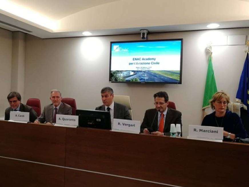 Enac lancia l'Academy per l'Aviazione Civile