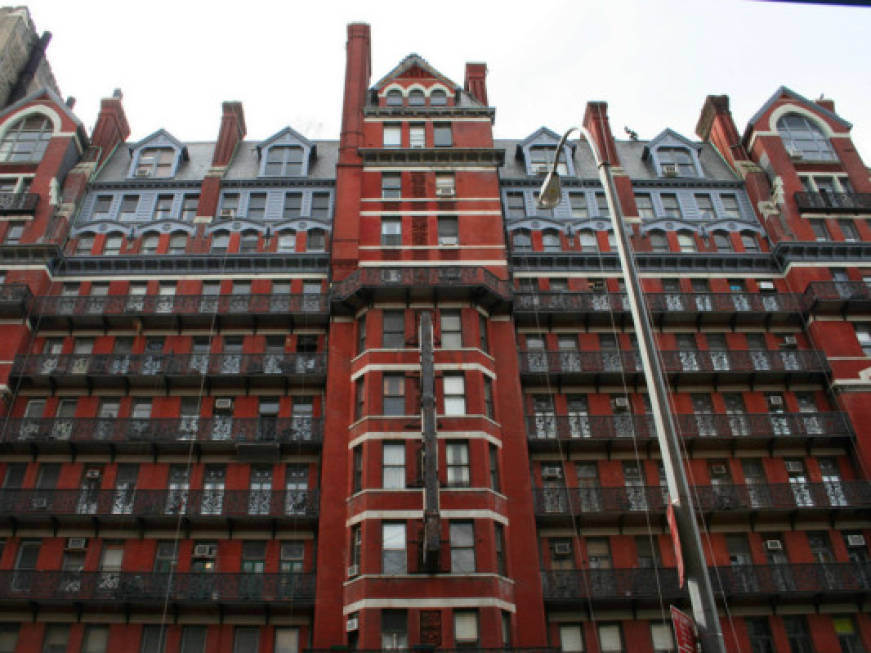 A New York riapre l’Hotel Chelsea, la casa degli artisti cult della Grande Mela