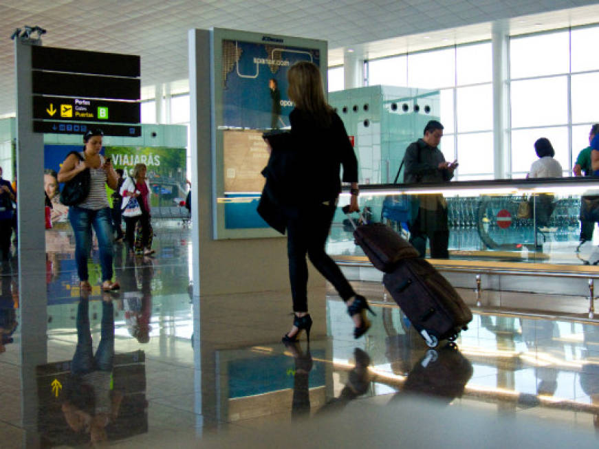 Fee sui bagagli, negli Usa spunta l’idea del rimborso integrale se consegnati tardi