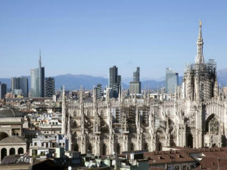 Mercato del lusso, Milano sale sul podio mondiale