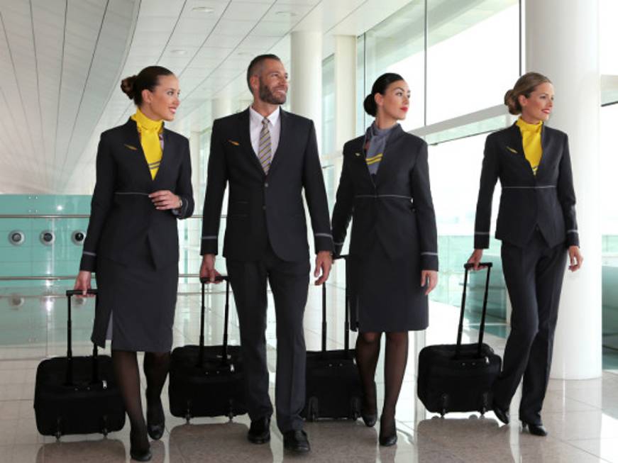 Nuove divise per il personale di bordo Vueling