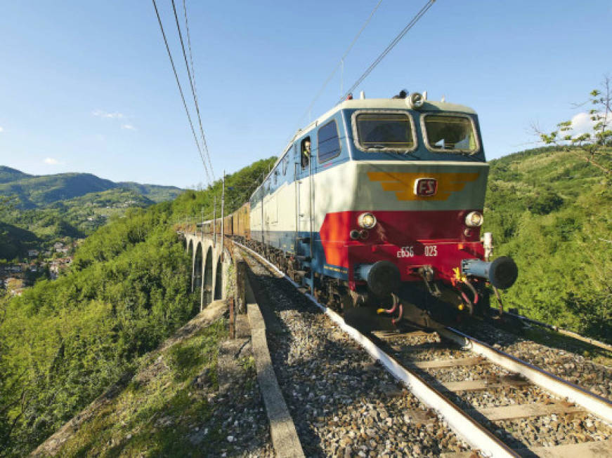 Treni storici: cinque itinerari estivi per la Porretana Express