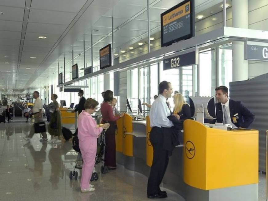 Lufthansa, pagamenti con carta di credito anche a check-in e gate con Amadeus
