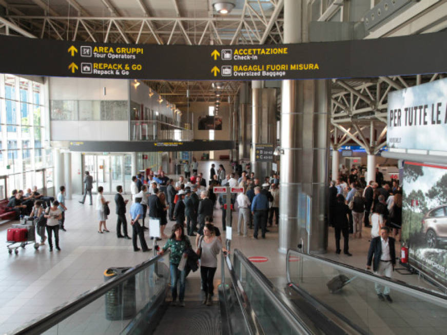 Aeroporto di Bologna da record, 9,4 milioni di passeggeri